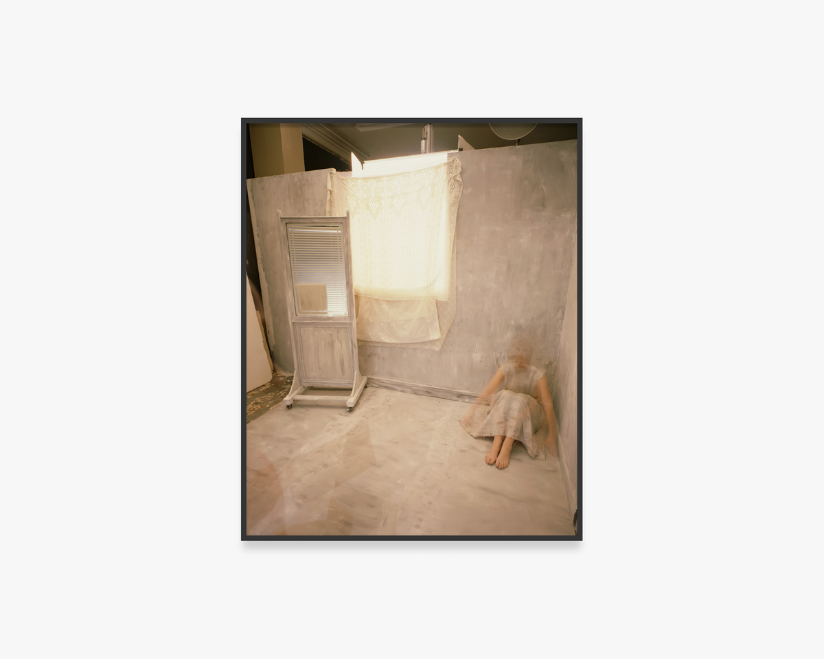 Grey Room with Janet